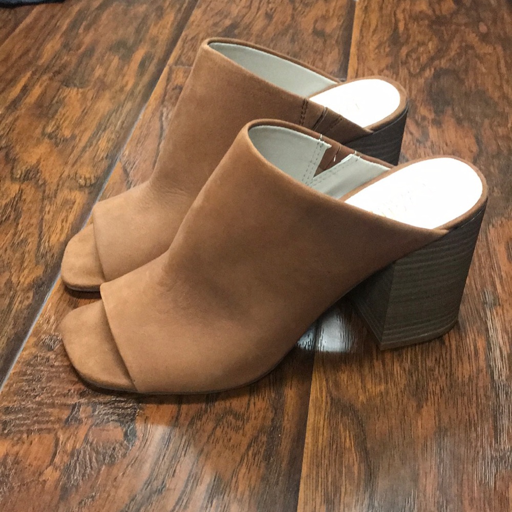 Kenneth Cole Reaction Mules